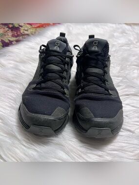 On Running Black Men's Athletic Trail Shoes